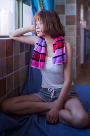 国产极品美女露脸对白_蓝光高清电影在线