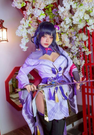 公交车挺进妺妺的小泬_4K高清视频播放