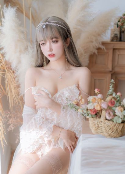 胡秀英小雷婷婷_高清迅雷电影在线
